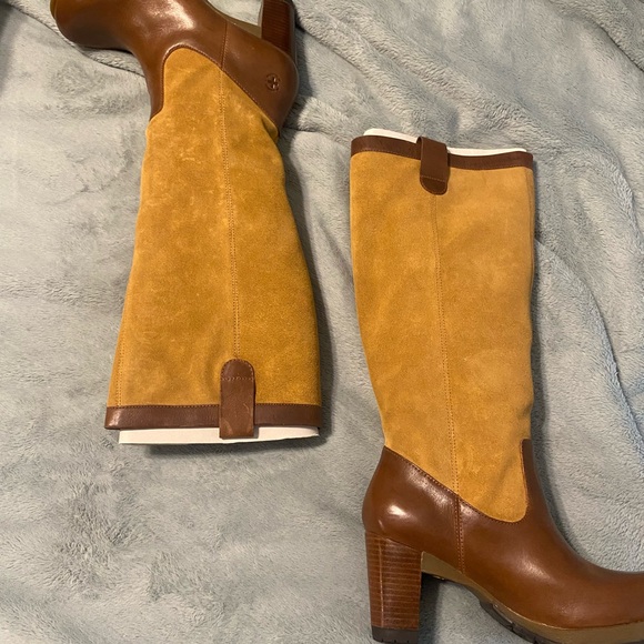 Brand New Doc Martens Josie Tan and Biscuit Knee-High Boots - Women’s Size 10 - Picture 3 of 6